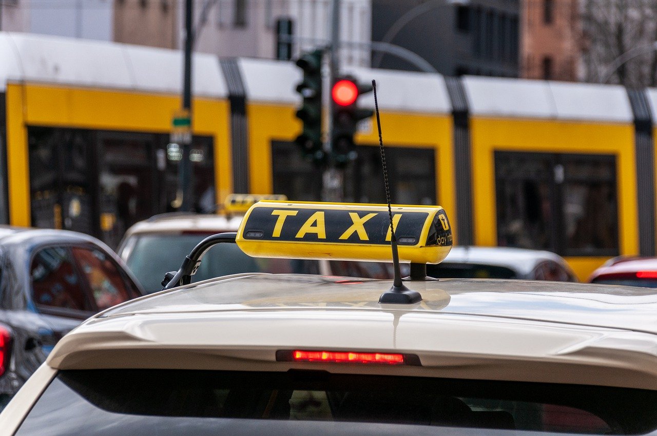 Pony.ai Introduces Driverless Robotaxi Service in Shenzhen, Following Successful Launch in Guangzhou